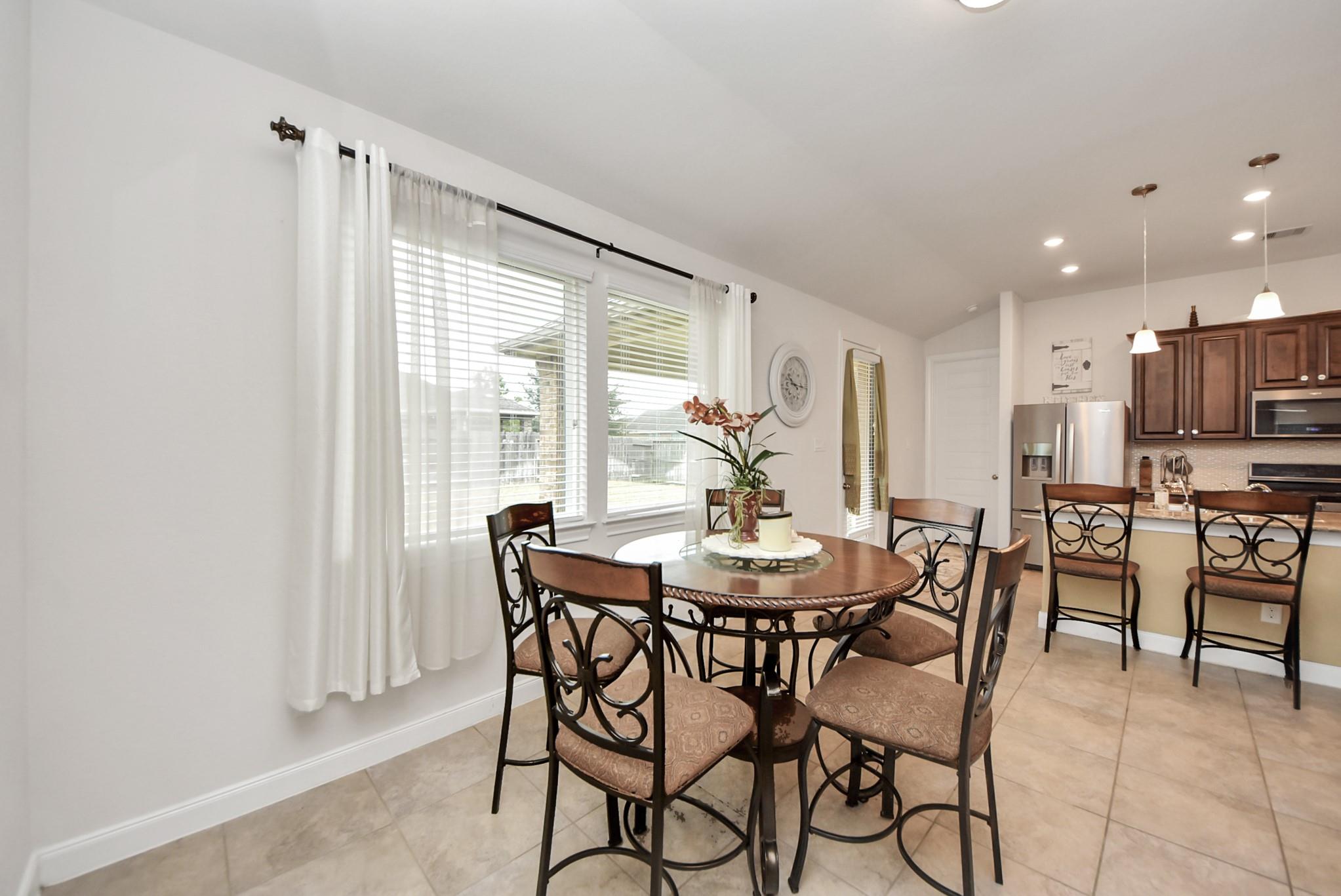 8806 Chapada Highlands Drive