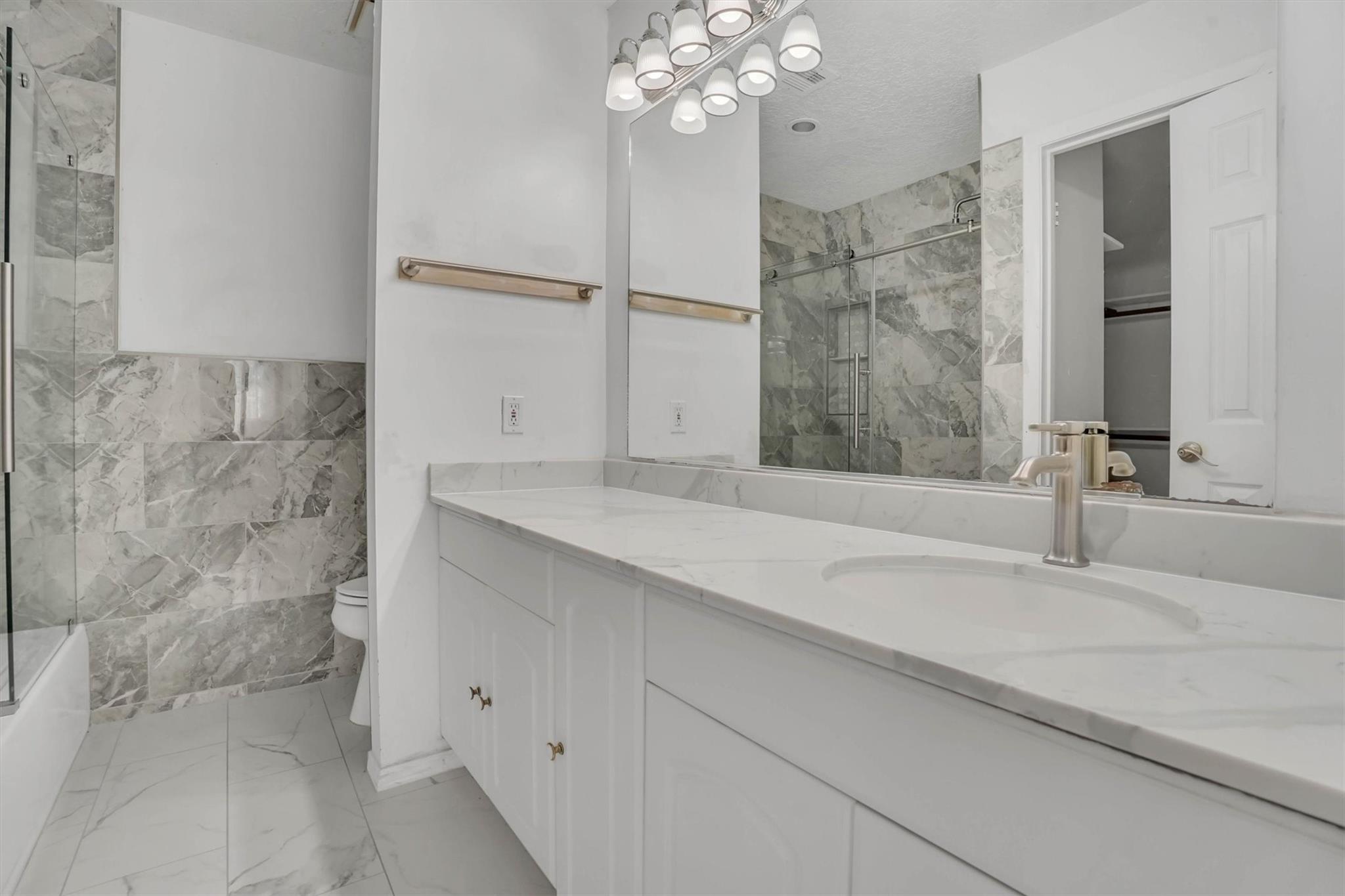 2310 Keyhole Lane