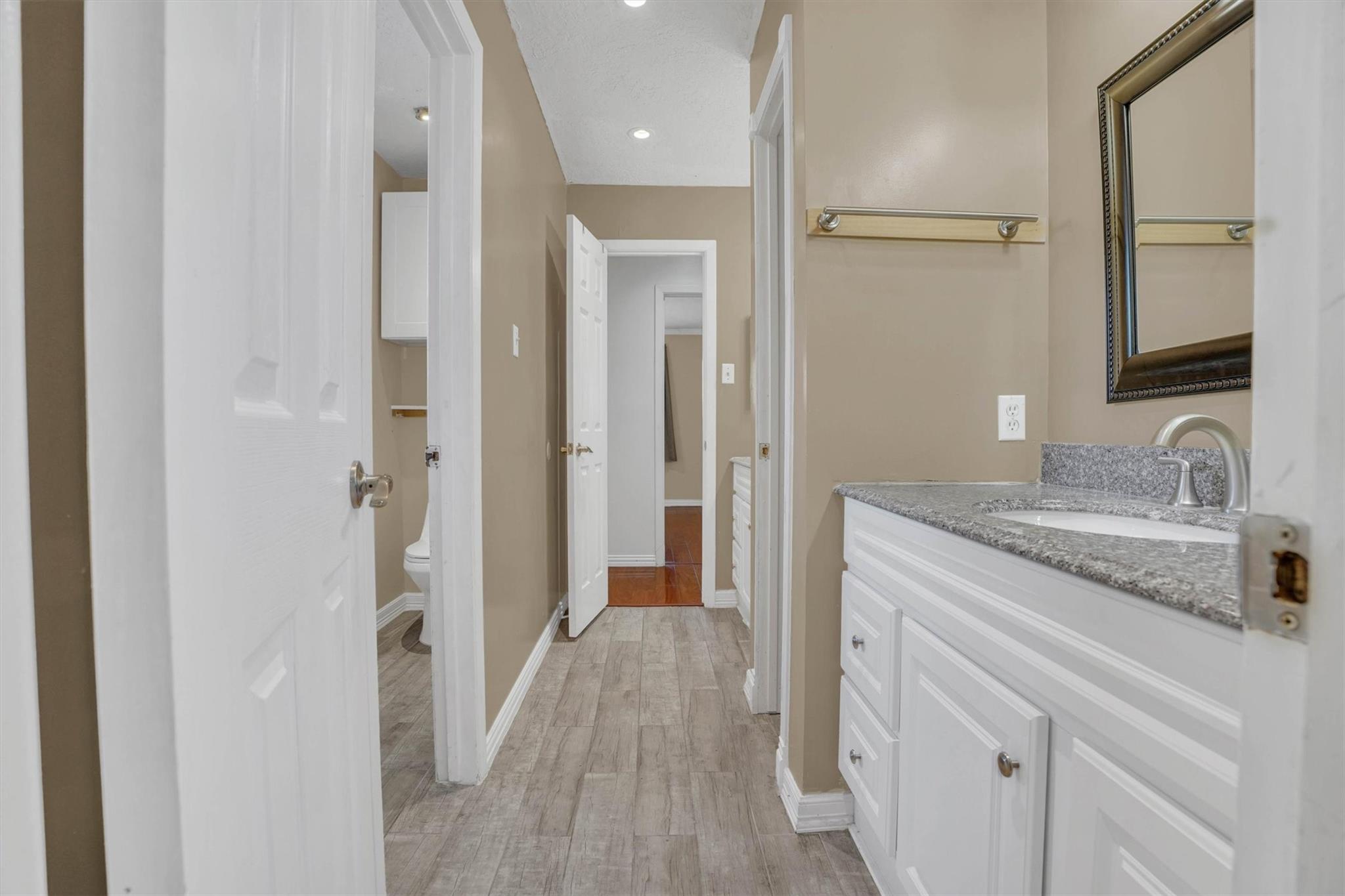 2310 Keyhole Lane
