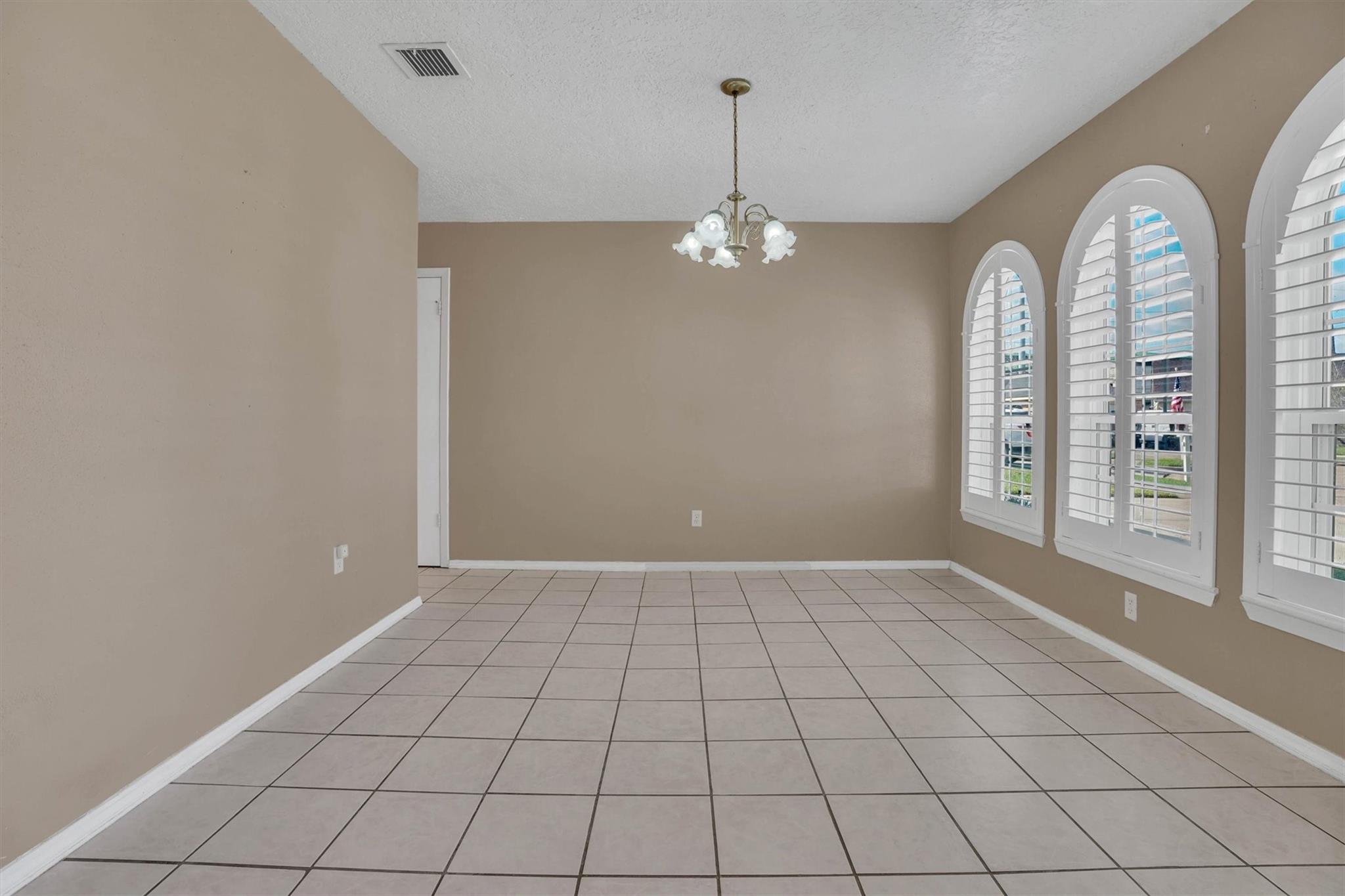 2310 Keyhole Lane