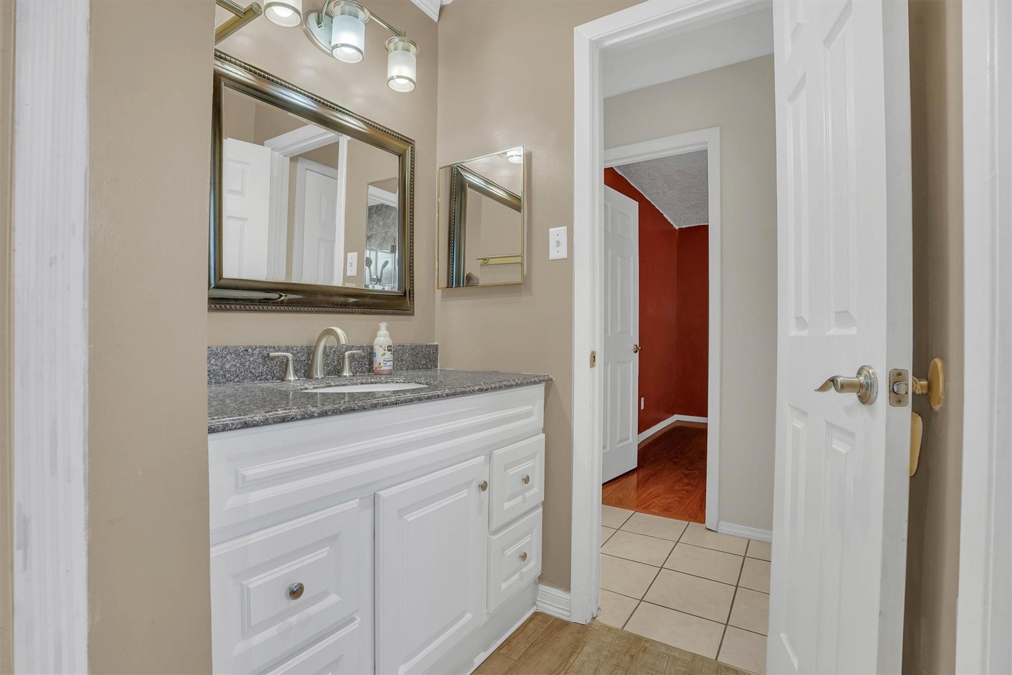 2310 Keyhole Lane