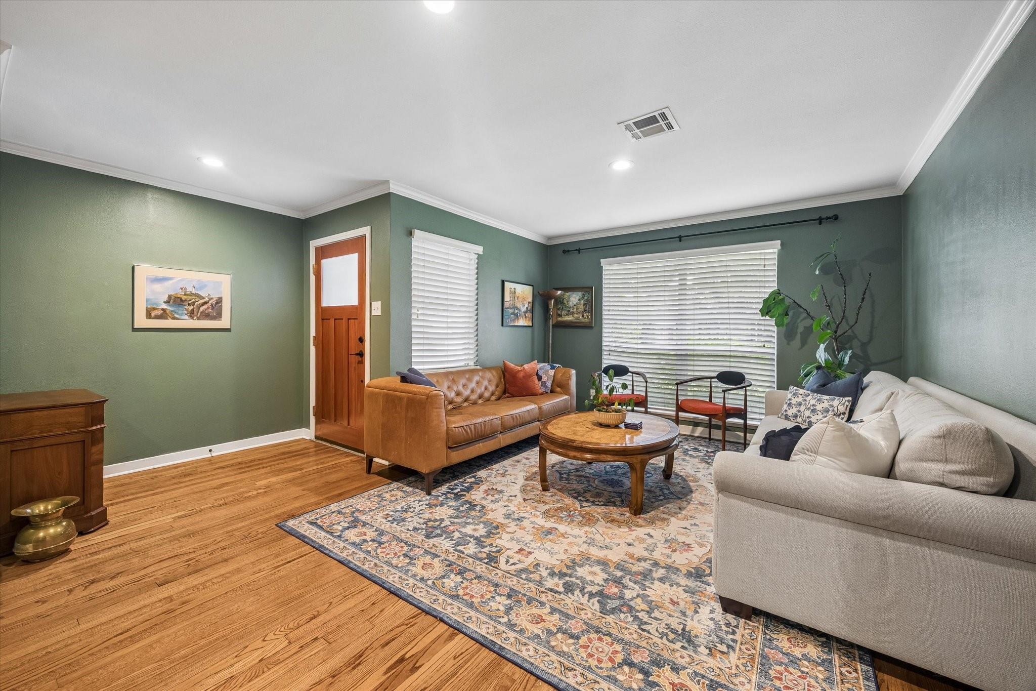 2031 Chantilly Lane