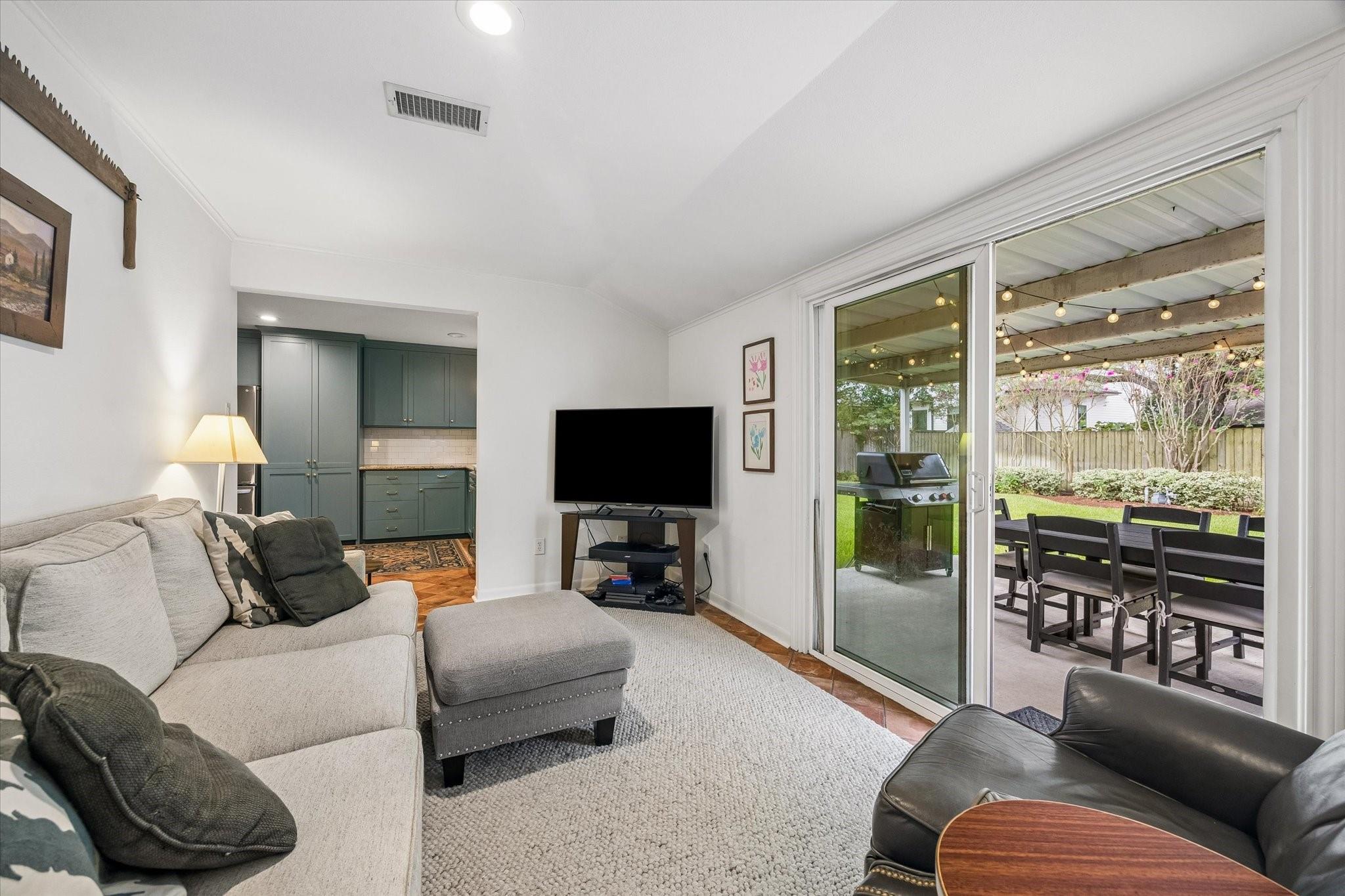 2031 Chantilly Lane