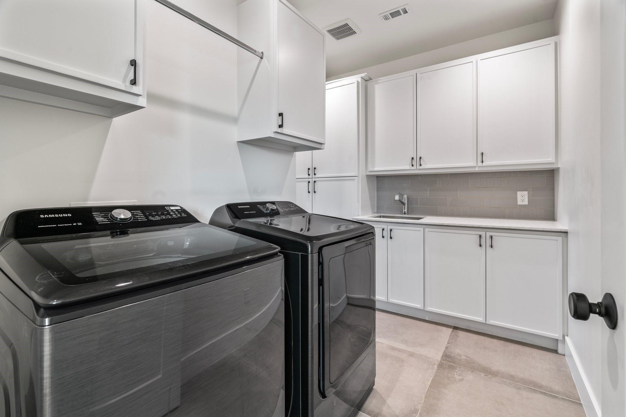 3802 Commerce Street