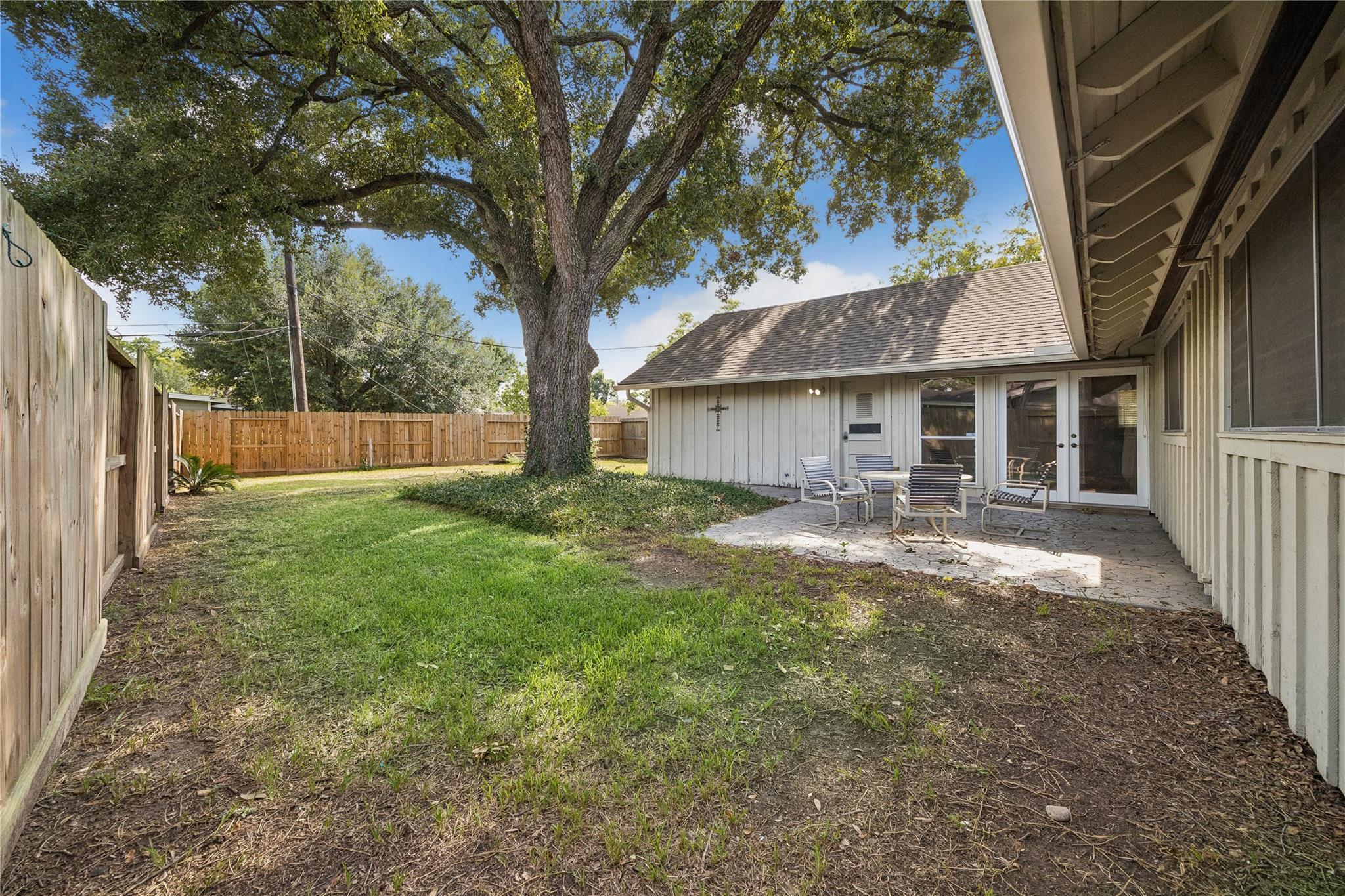 7135 Hendon Lane