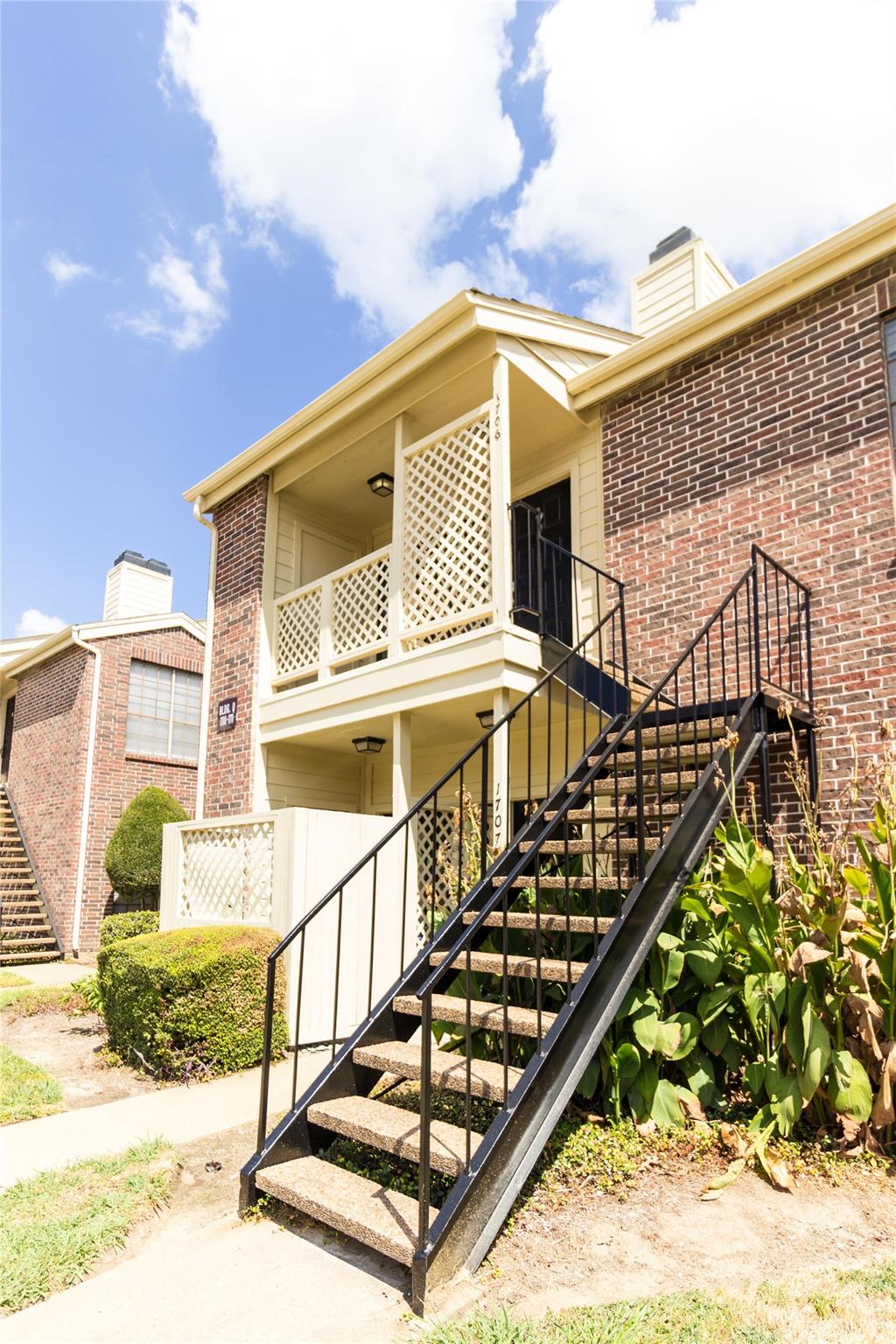 2121 El Paseo Street # 1706