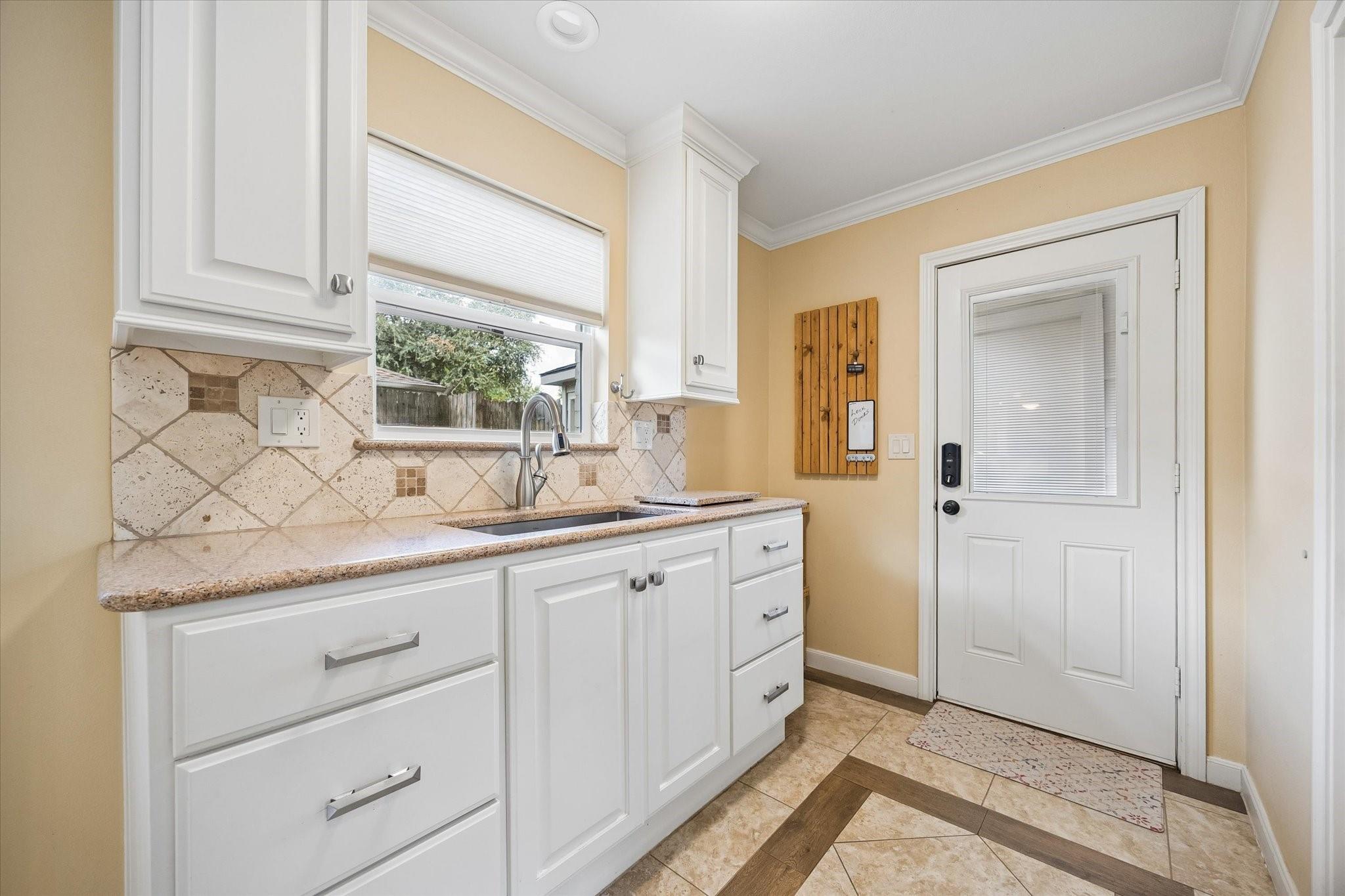 10814 Overbrook Lane