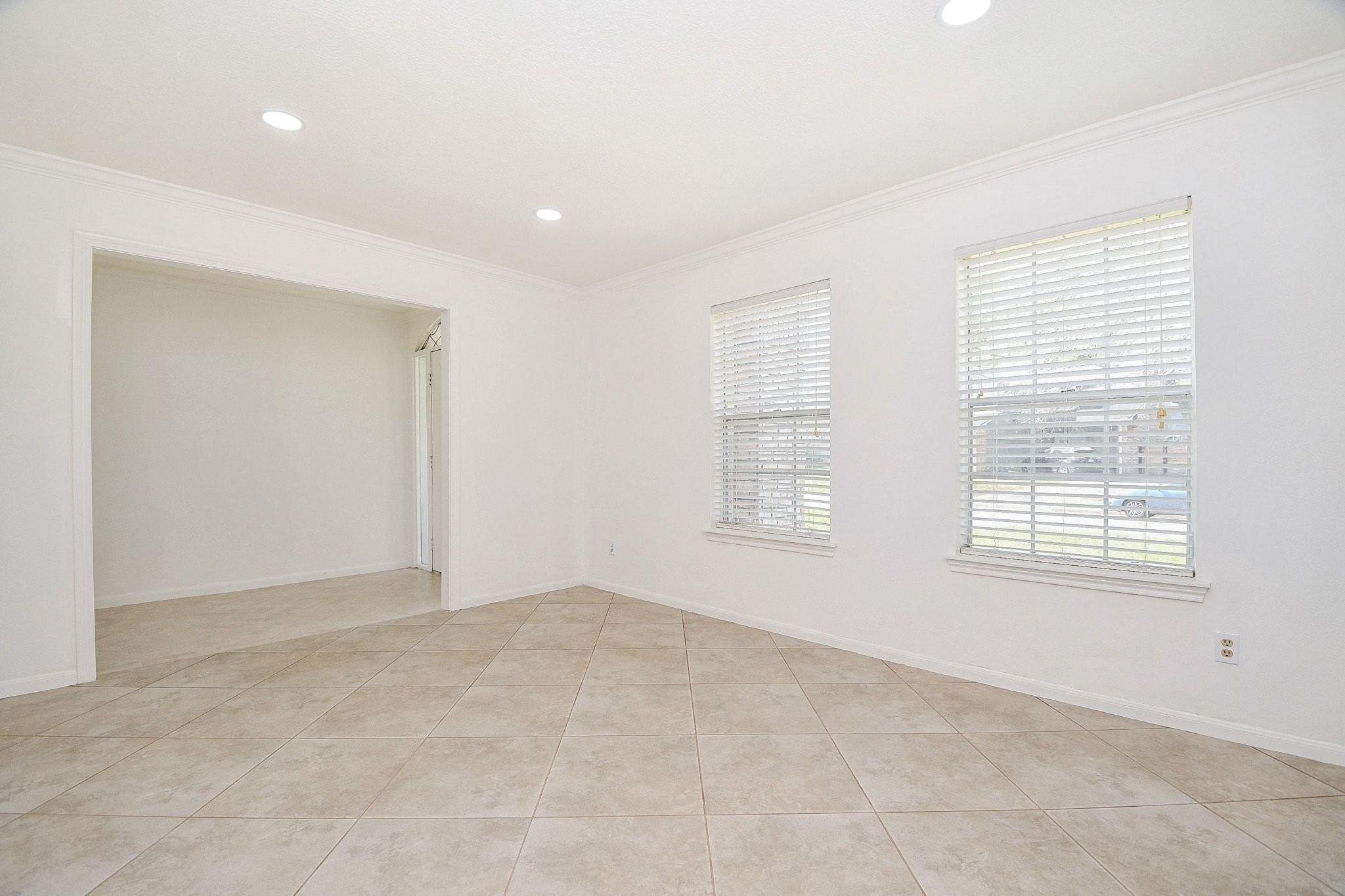 11615 Trailmont Drive