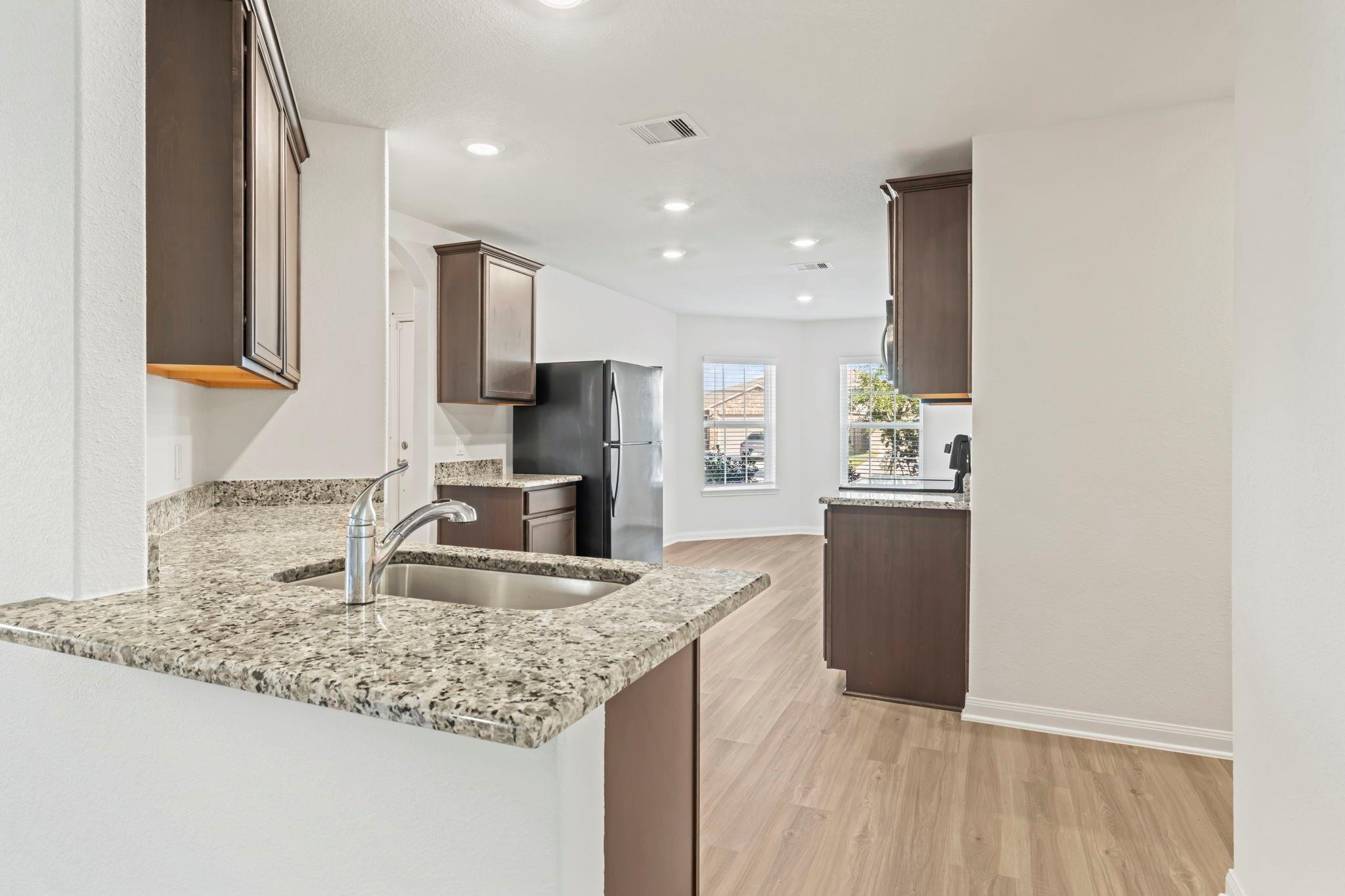 15231 Central Lakes Drive