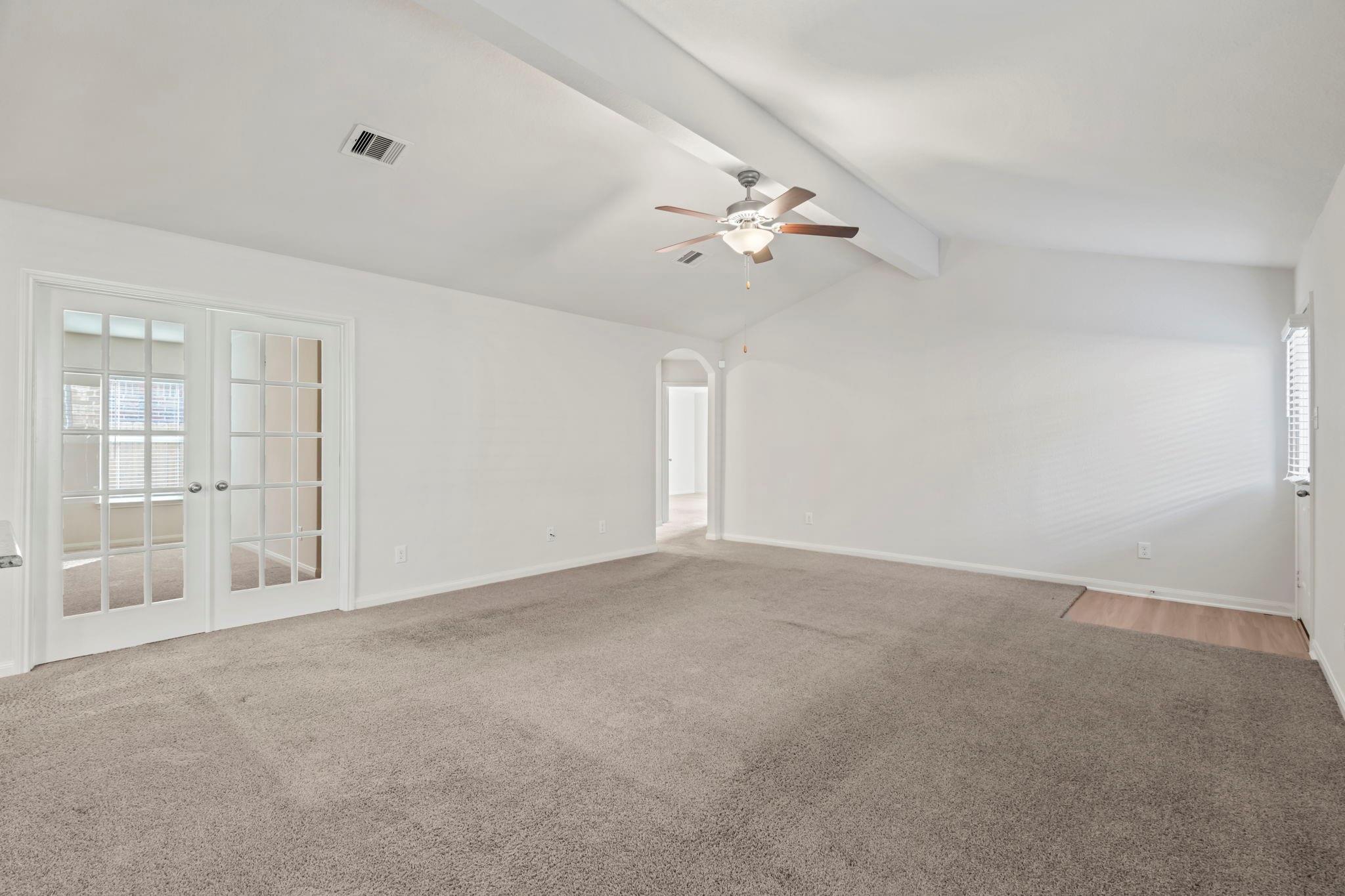 15231 Central Lakes Drive