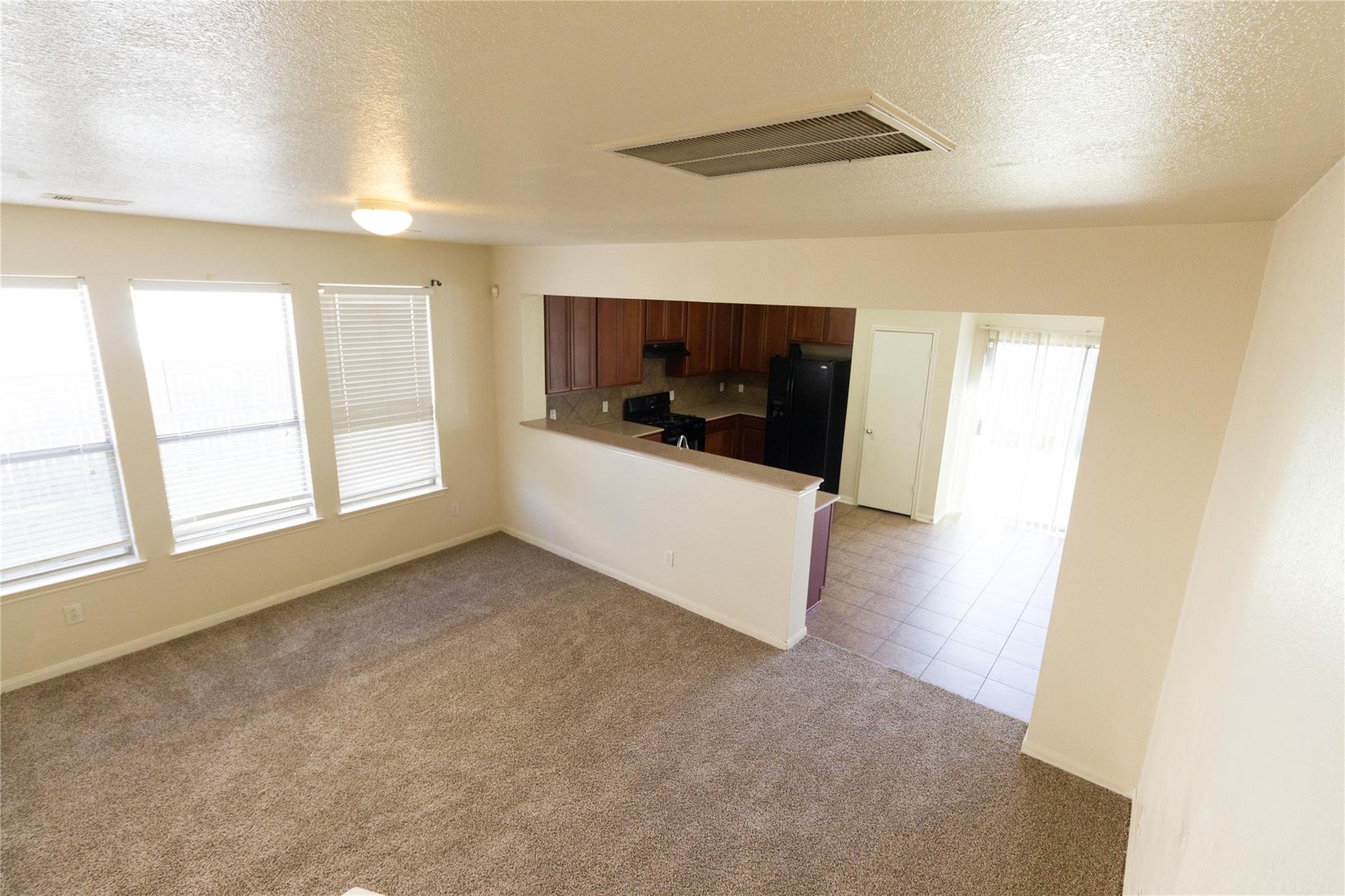 8011 Singing Sonnet Ln Lane, Houston