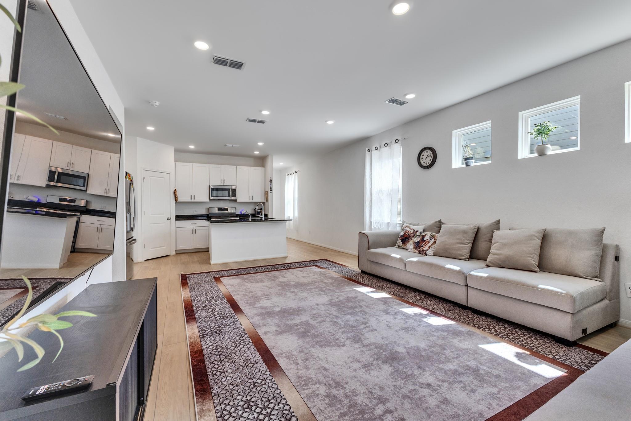 1723 Greendale Drive