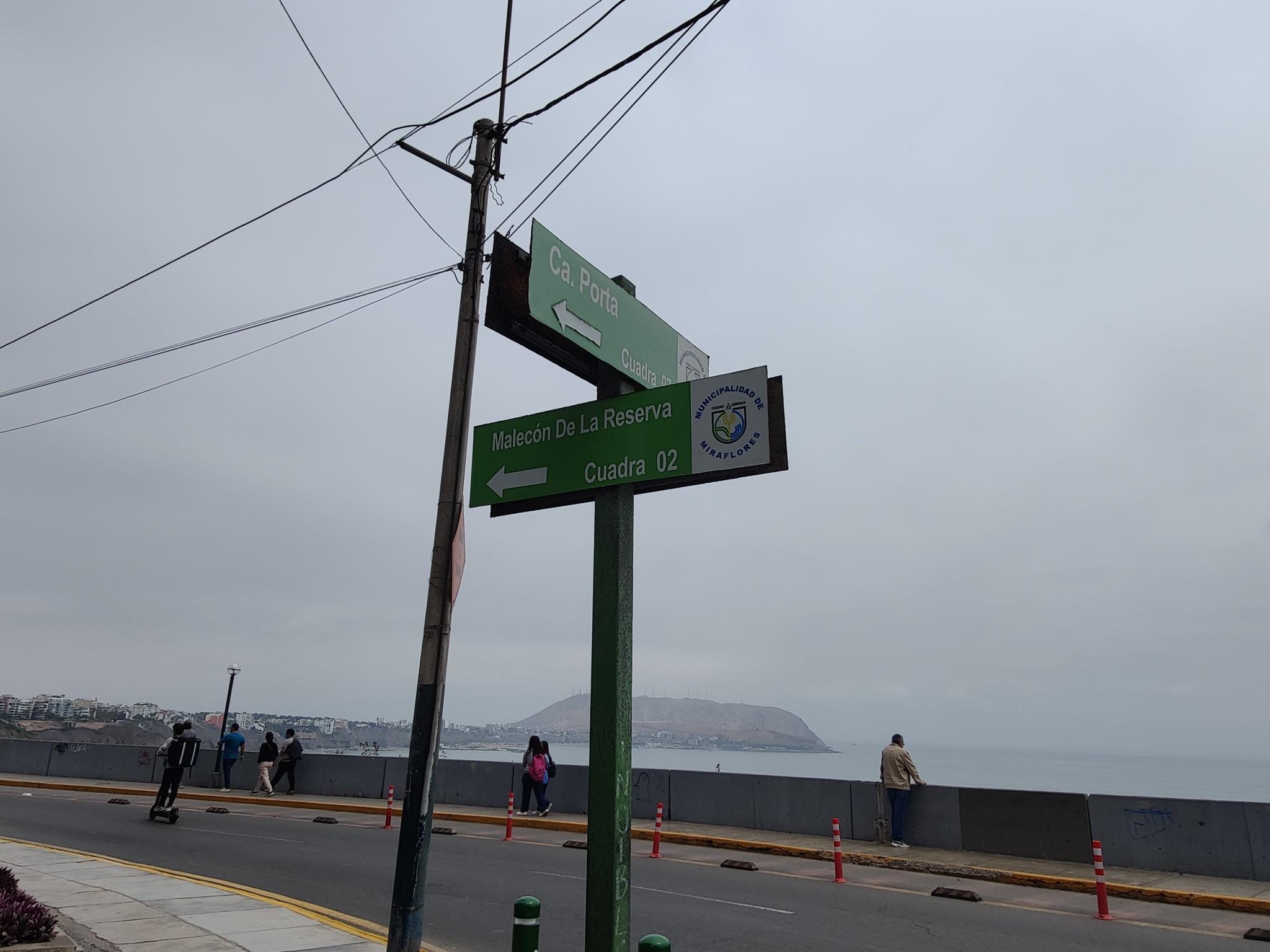 678 Calle Porta