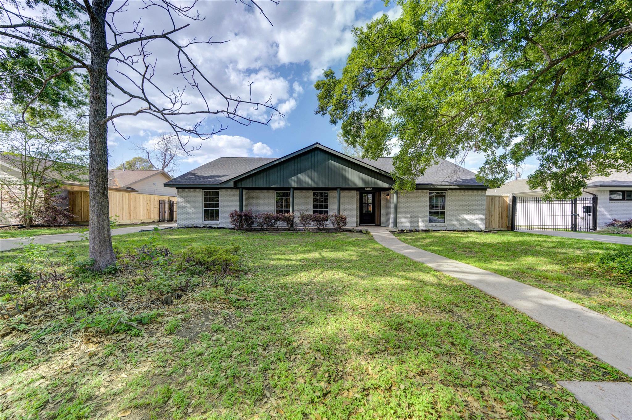 4314 Nenana Drive