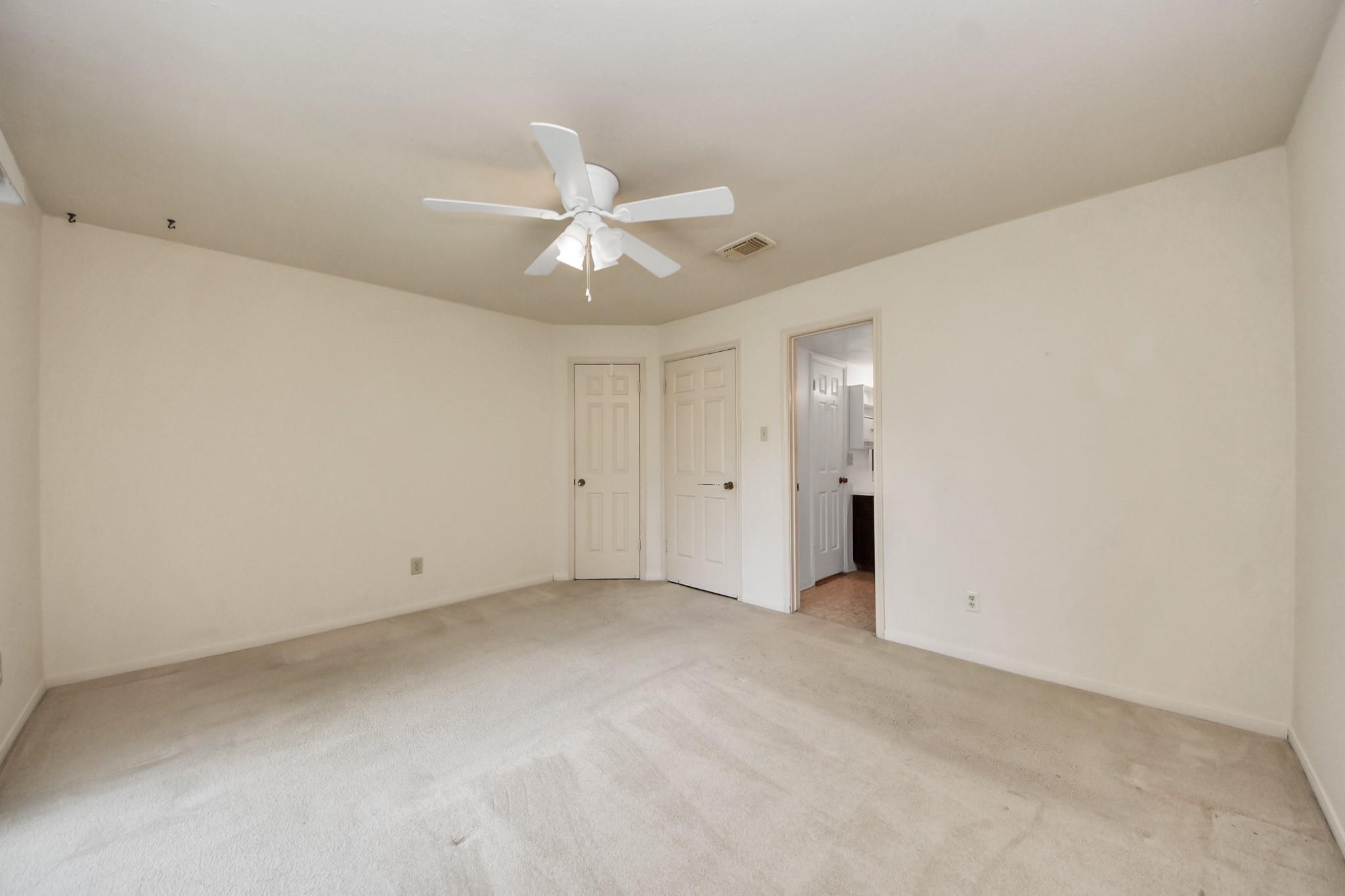 9423 Garden Bridge Street