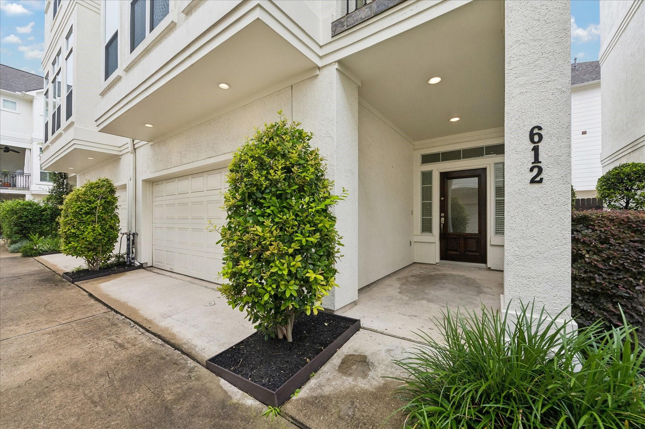 612 Leverkuhn Street