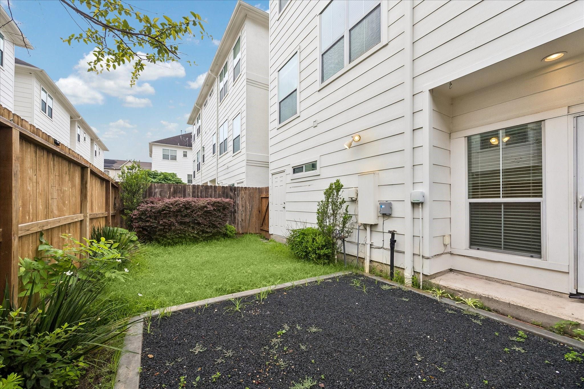 612 Leverkuhn Street