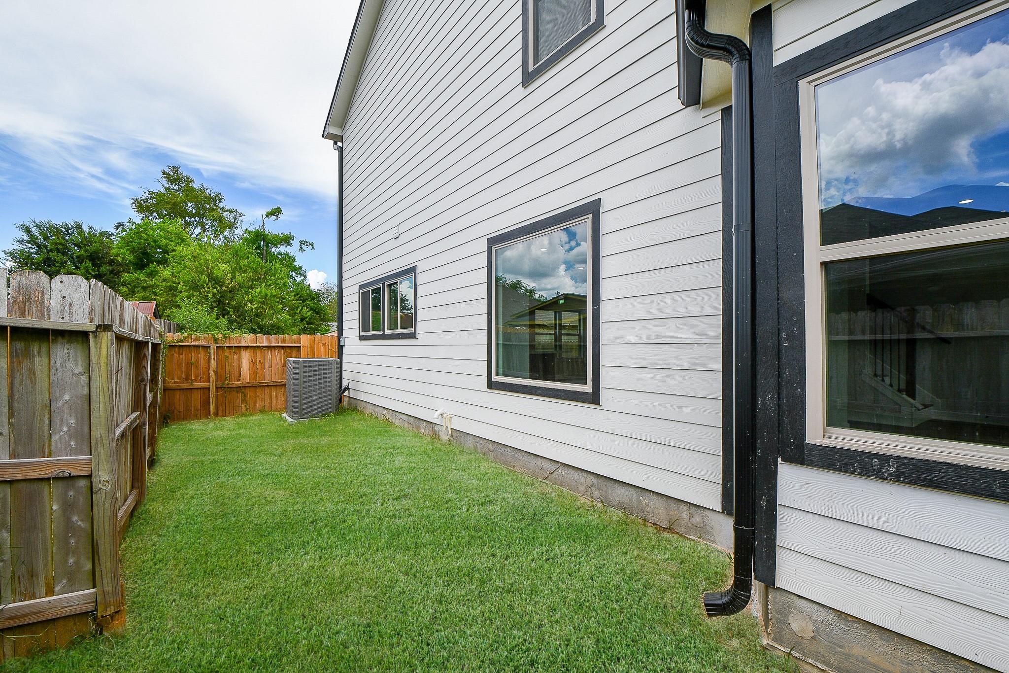 3337 Shelby Circle