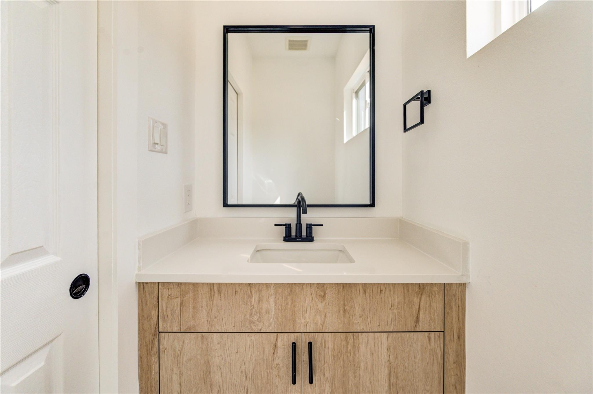 4554 Newberry Street Unit: A/B