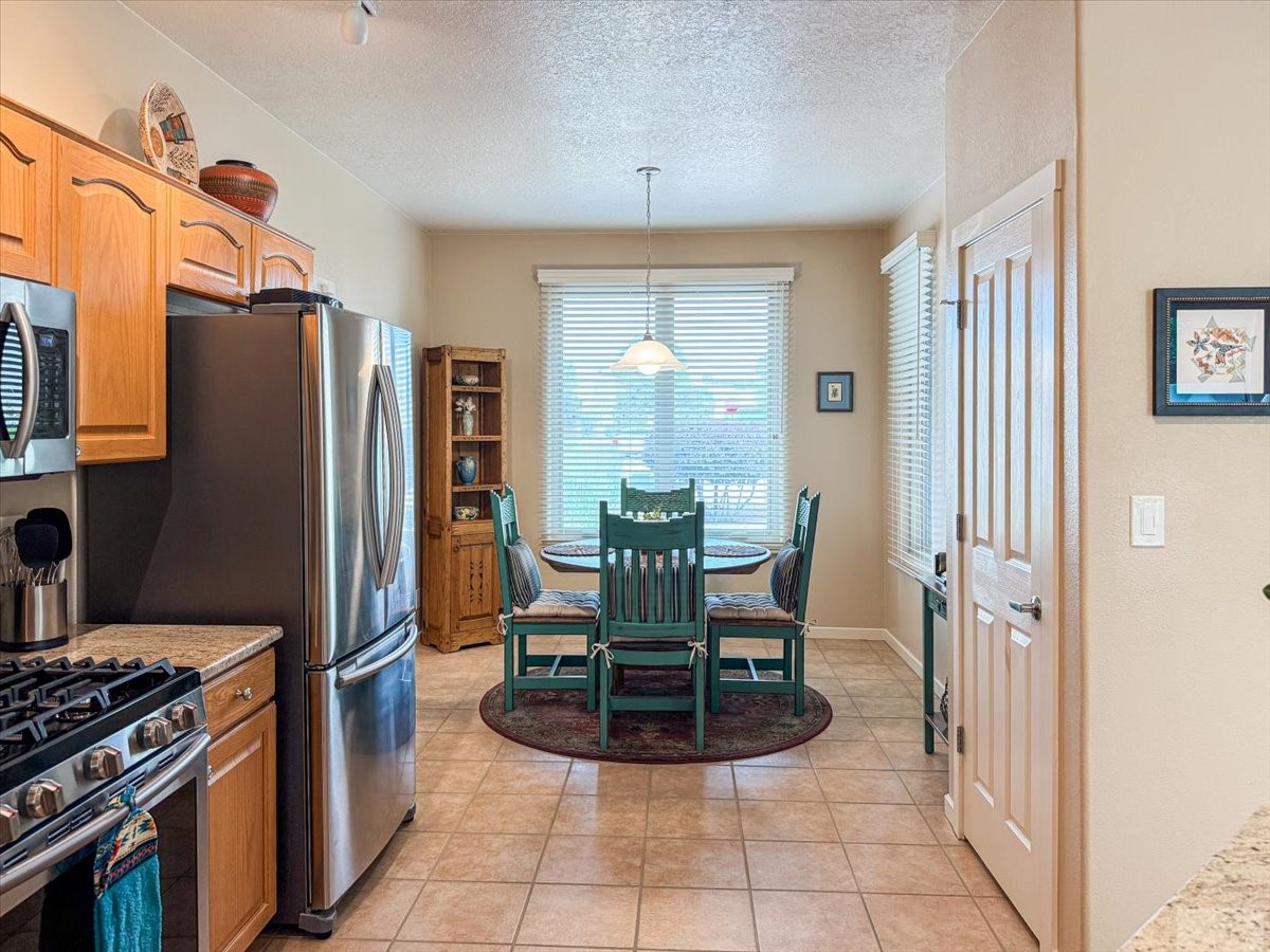 4 Purple Crow Place