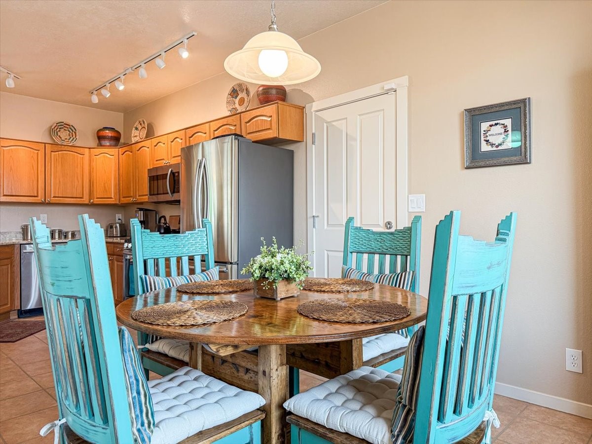 4 Purple Crow Place