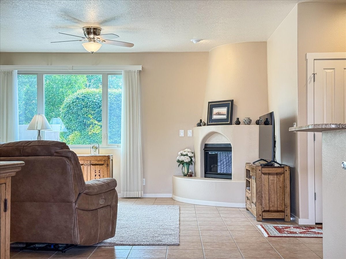 4 Purple Crow Place