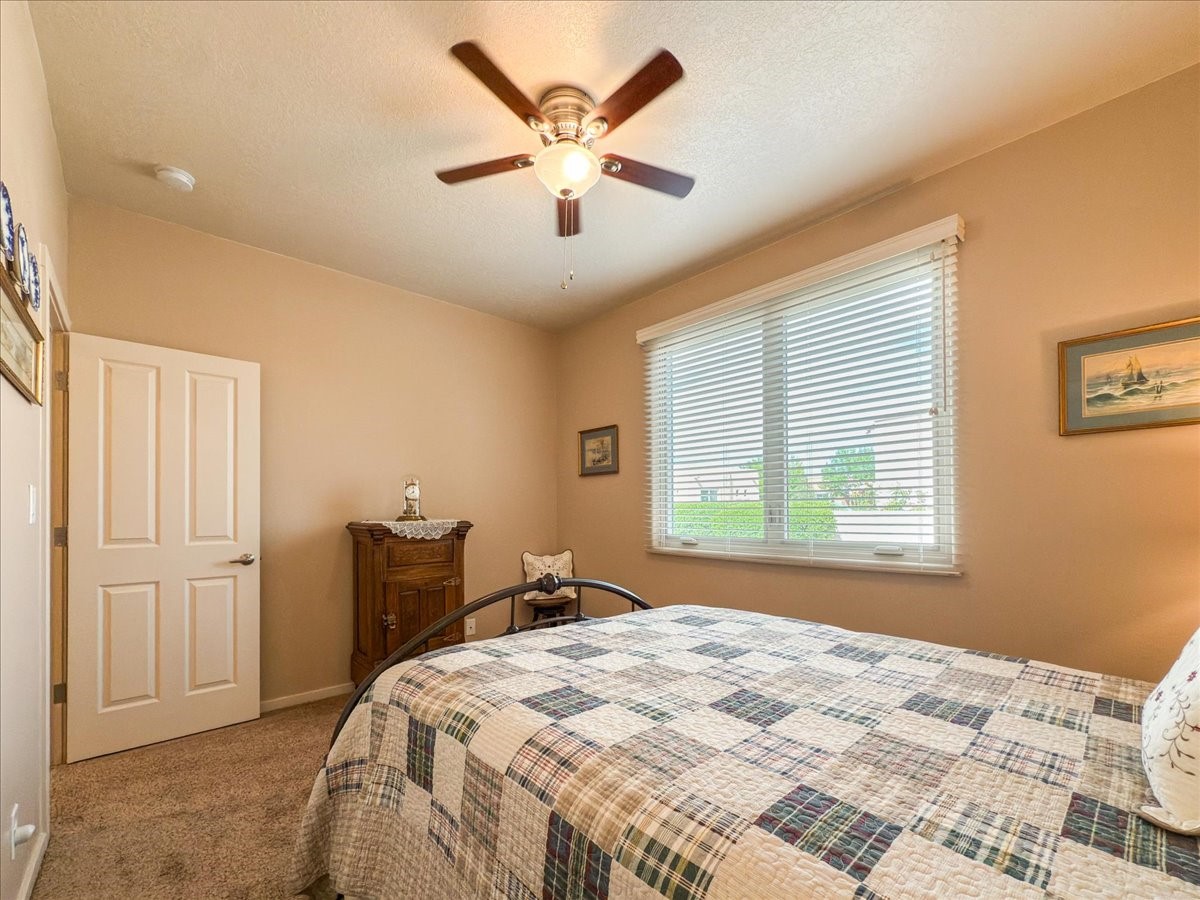 4 Purple Crow Place