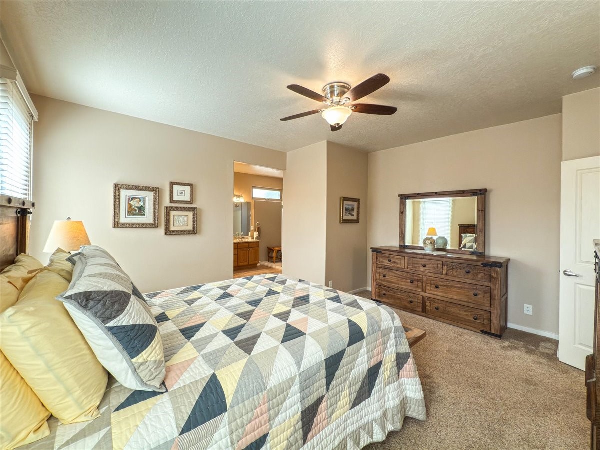4 Purple Crow Place