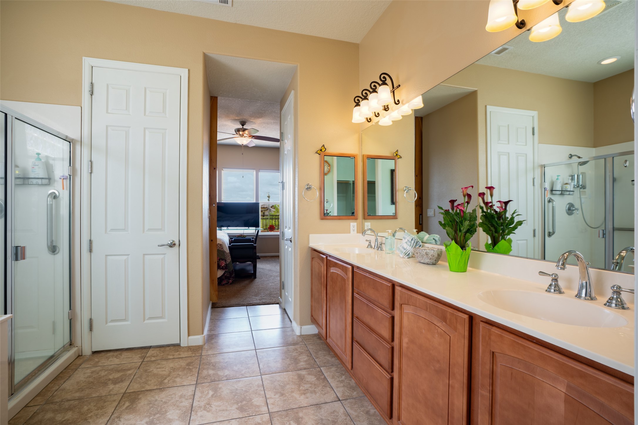 3726 Linda Vista