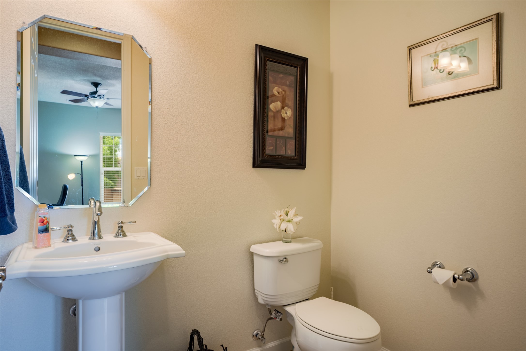 3726 Linda Vista