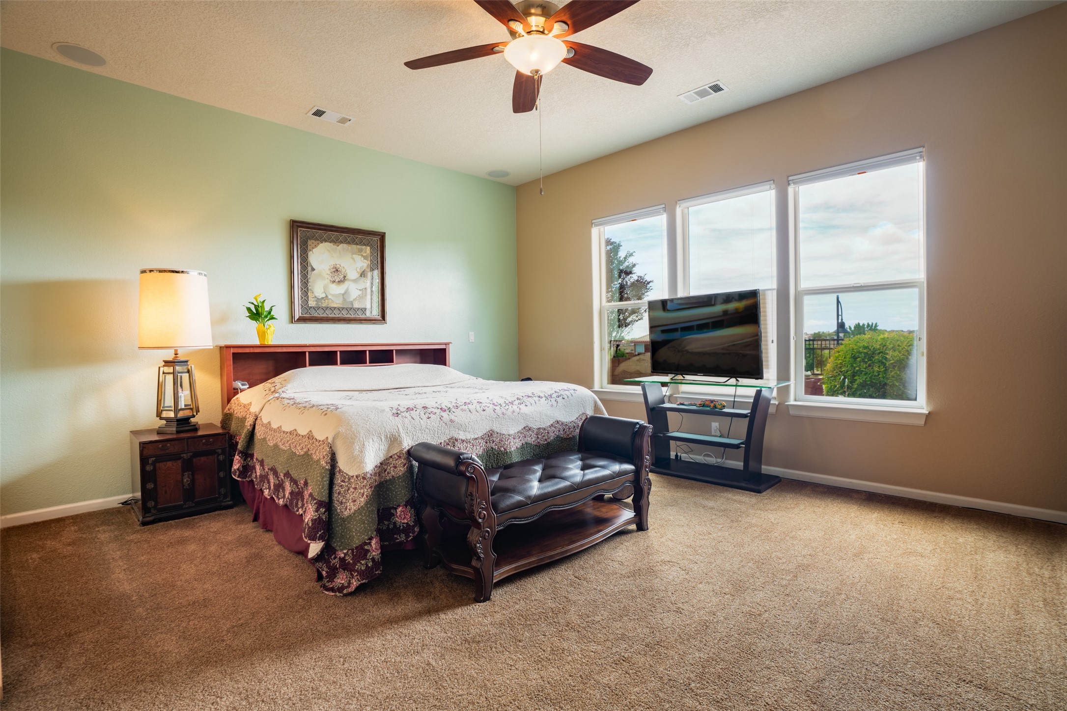 3726 Linda Vista