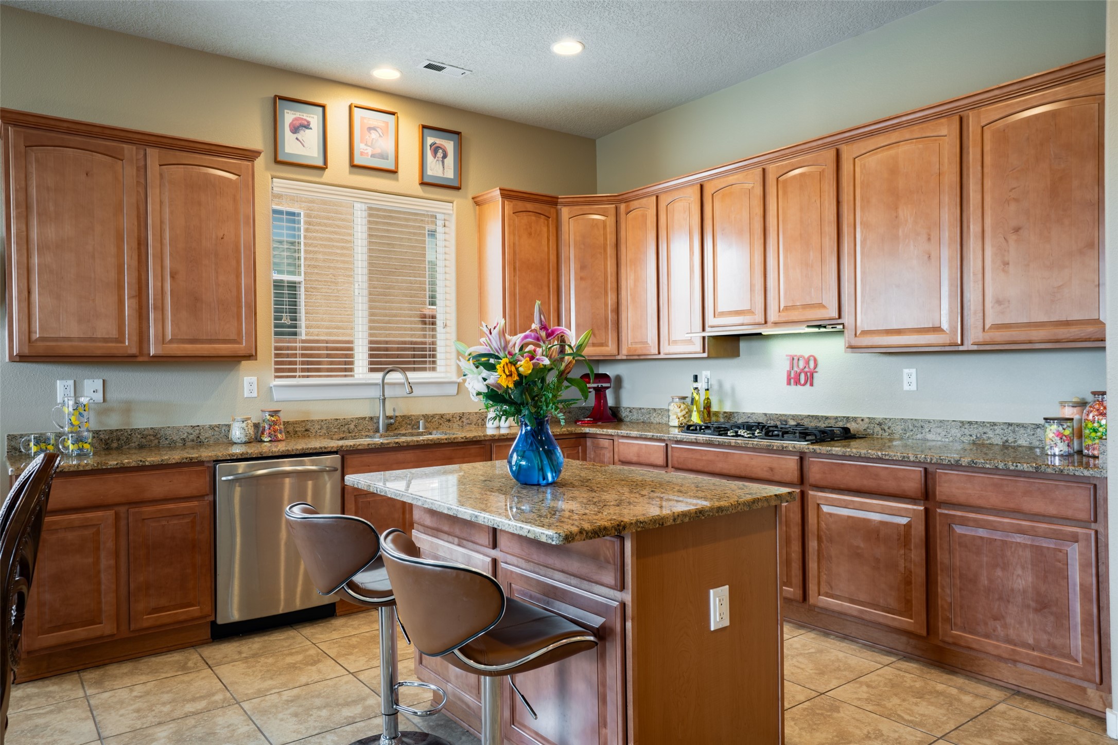 3726 Linda Vista