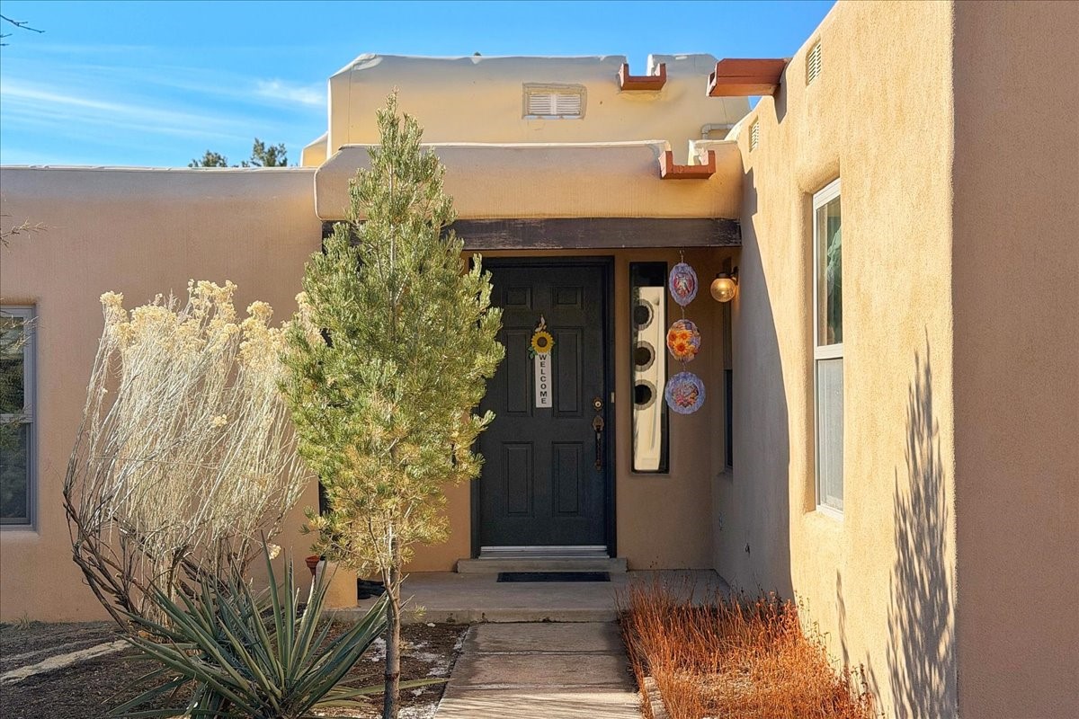 64 Cibola Circle