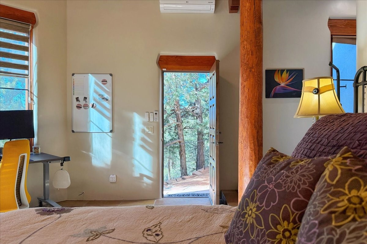 2160 Paseo Iglesias