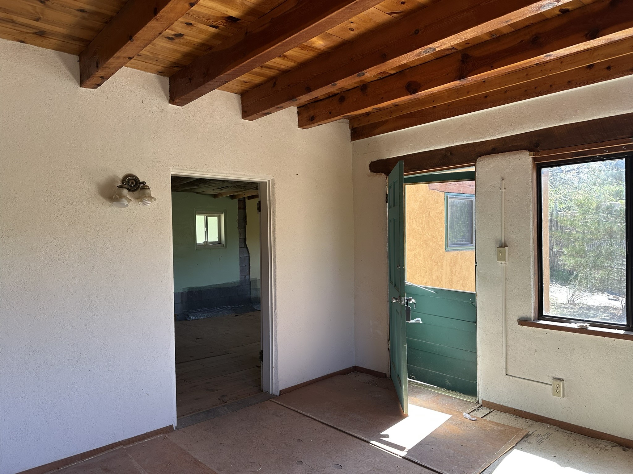 1710 Upper Canyon