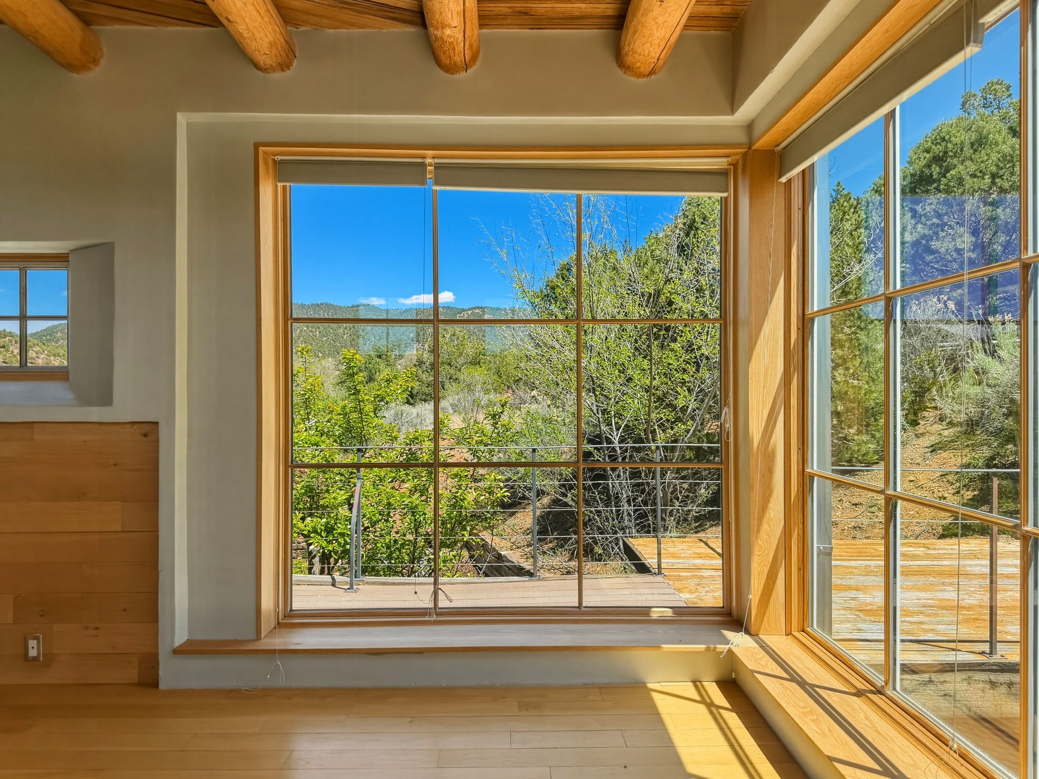 1692 Upper Canyon