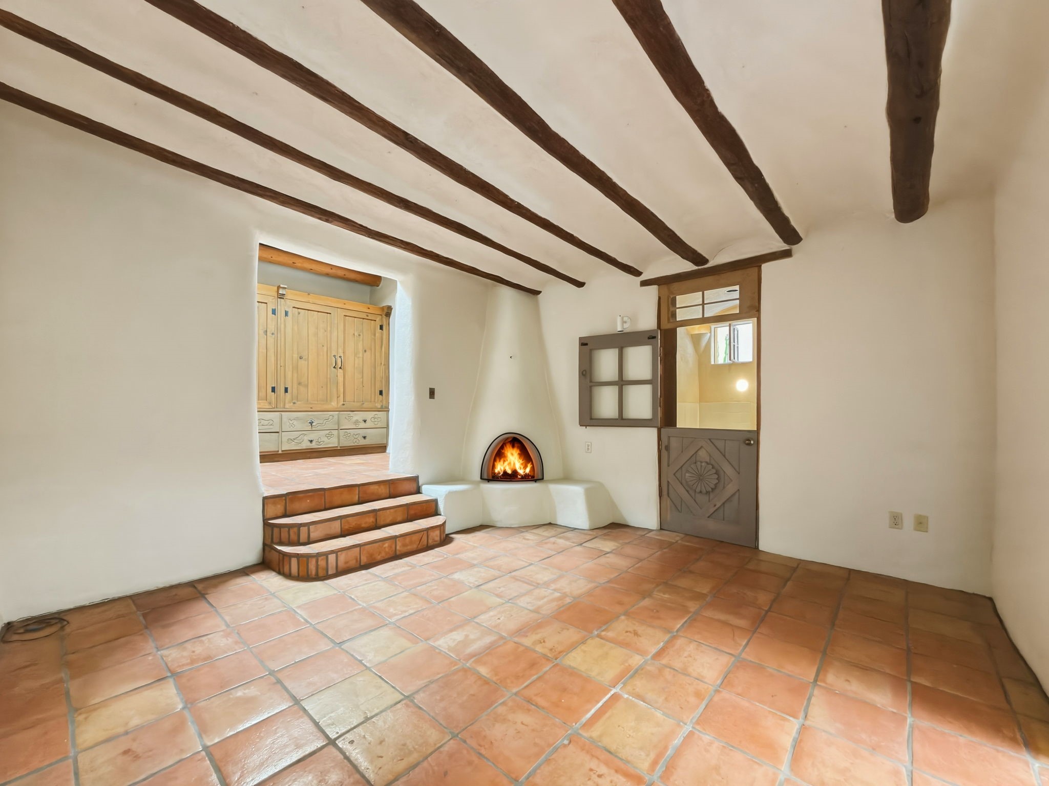 1692 Upper Canyon