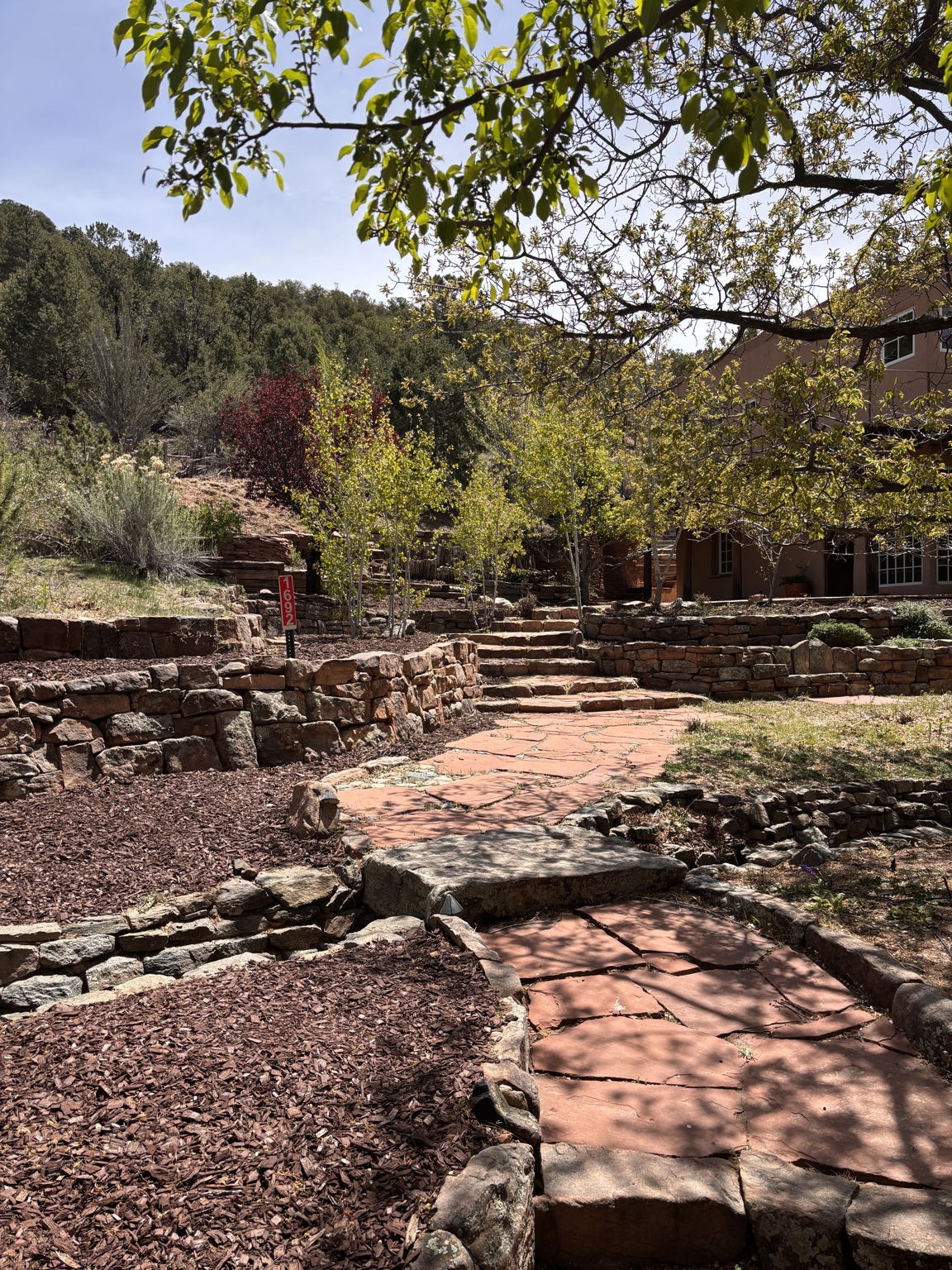 1692 Upper Canyon