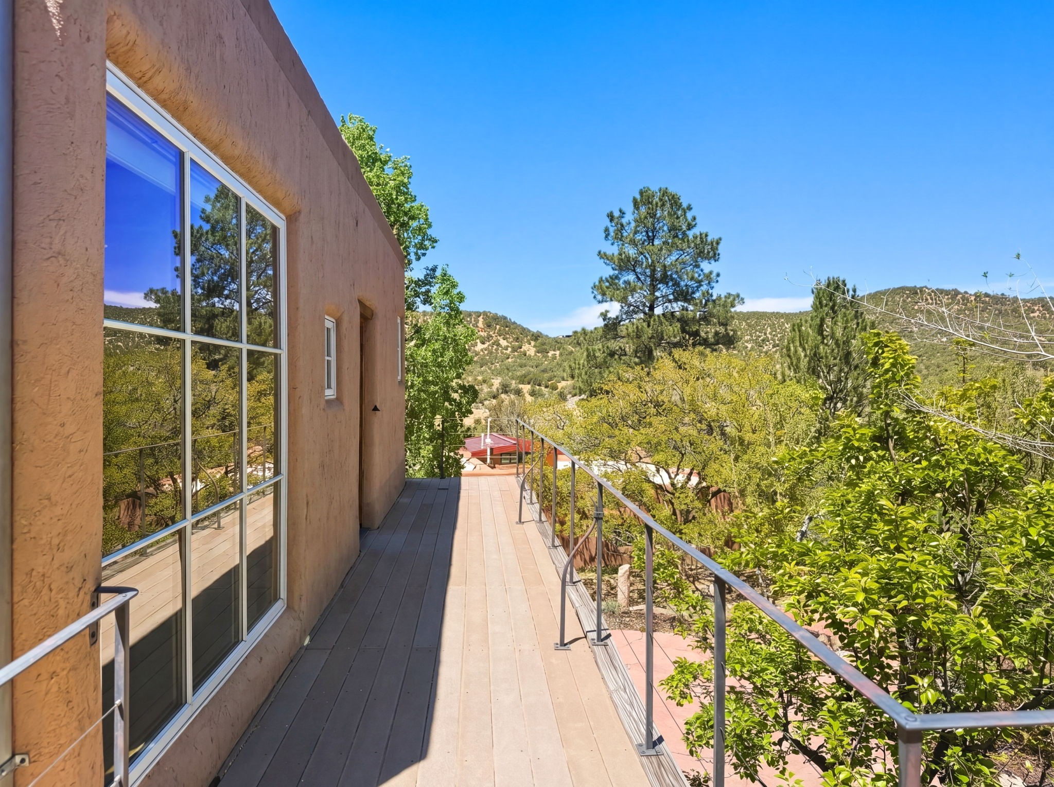 1692 Upper Canyon