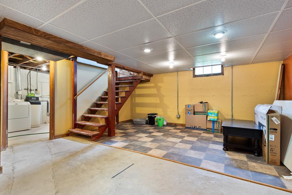 206 S 4th Street