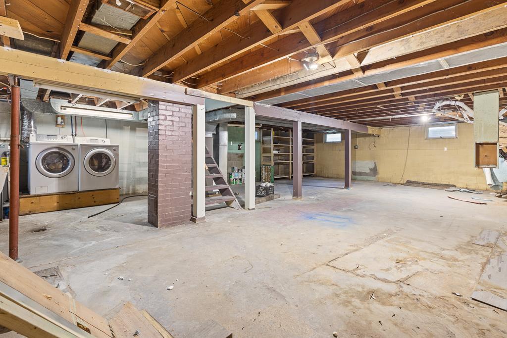 203 Lexington Street