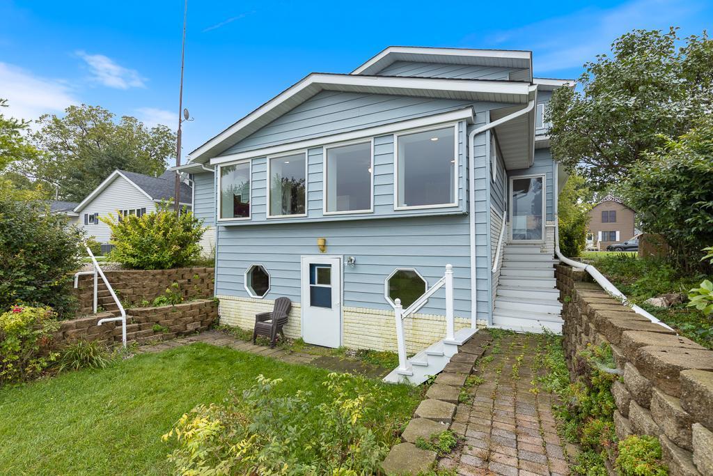 220 Front Street
