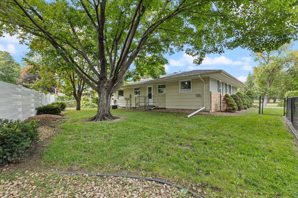 617 Camden Drive