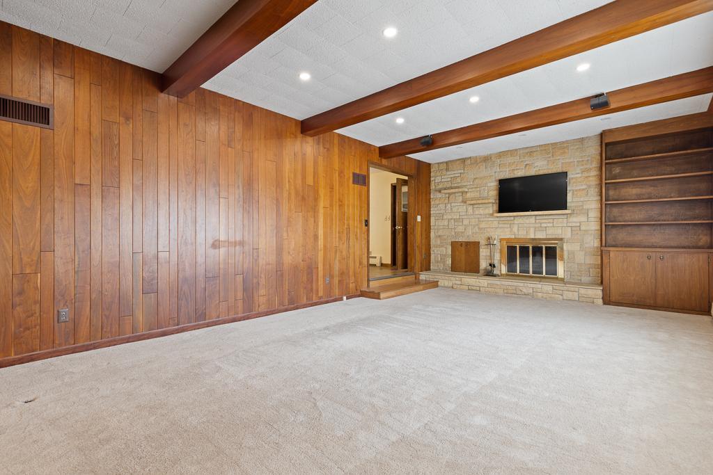 617 Camden Drive