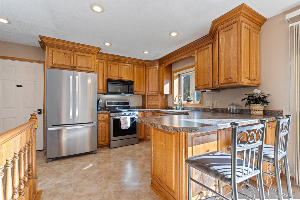 806 Westmar Circle