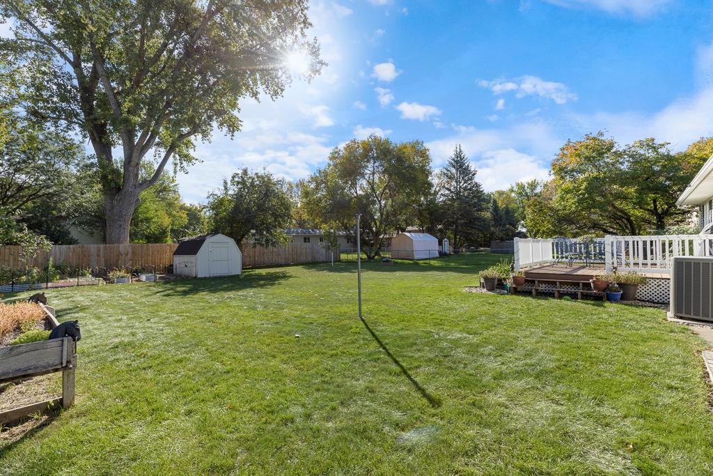 806 Westmar Circle