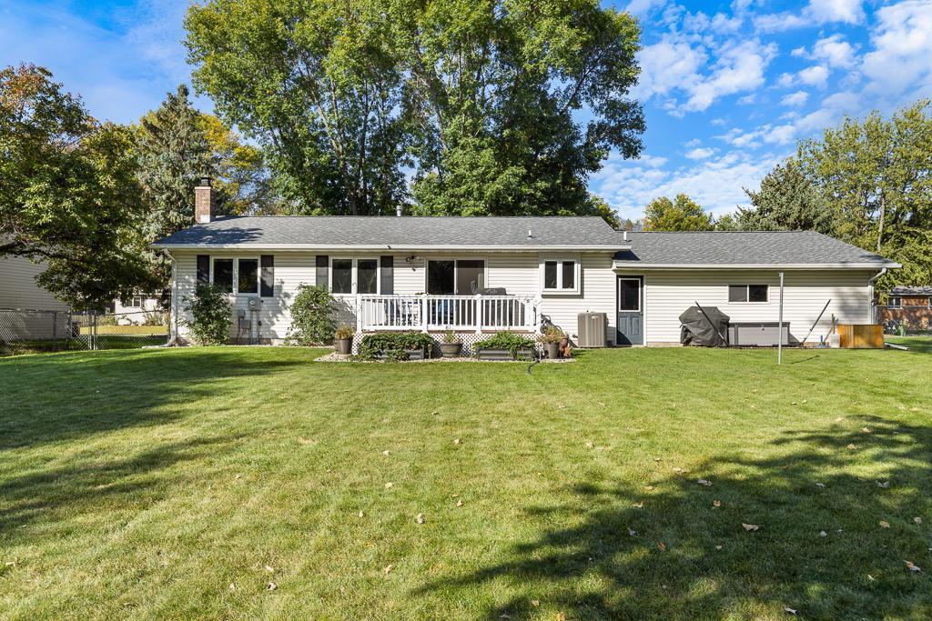 806 Westmar Circle