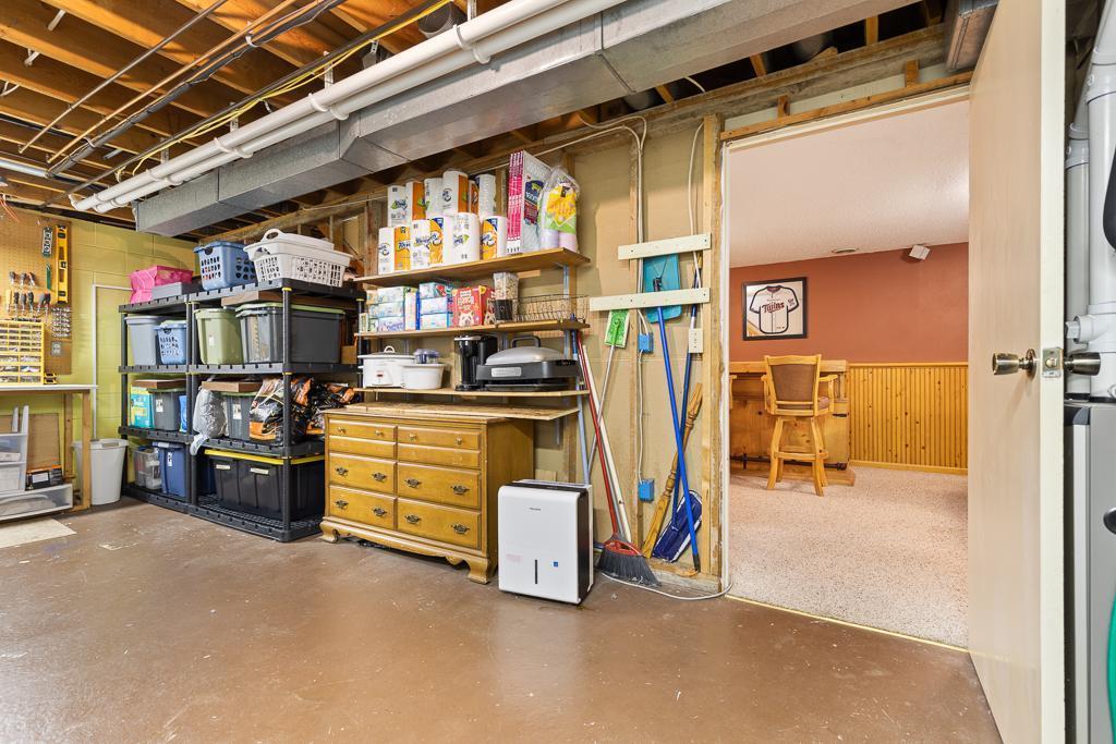 806 Westmar Circle
