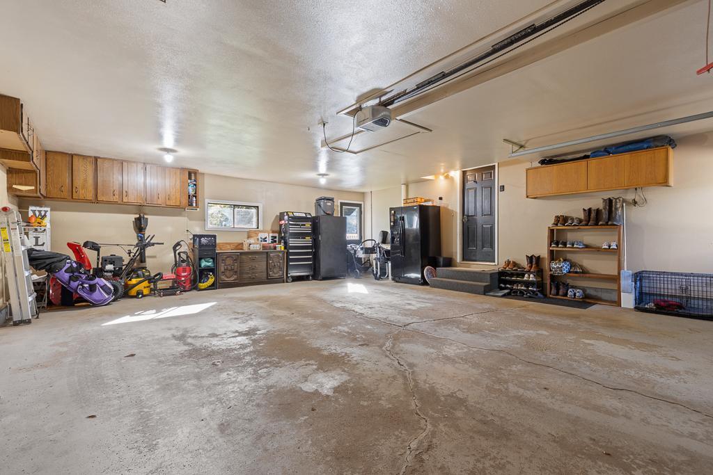 806 Westmar Circle