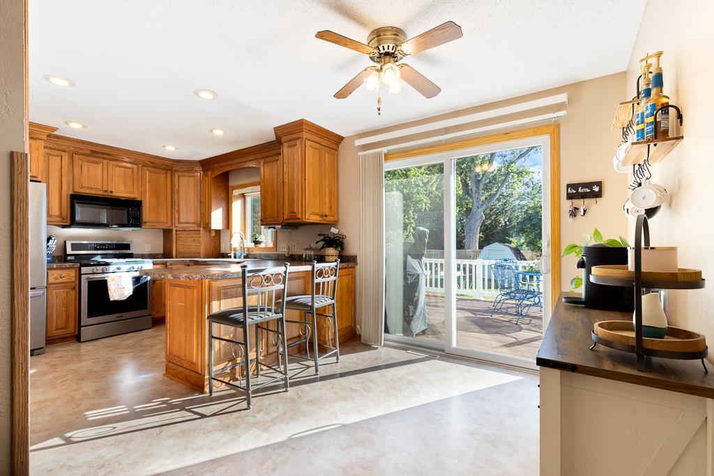 806 Westmar Circle